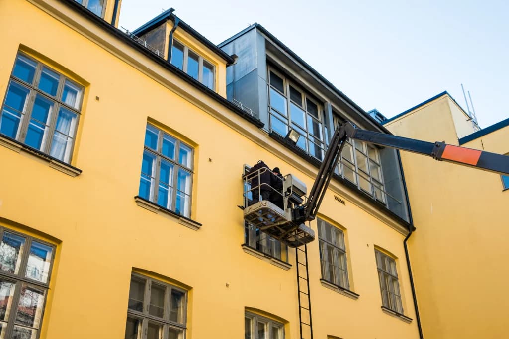 Gebäudereinigung in der Höhe